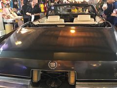 -席娜卡琳火车铁道夜市