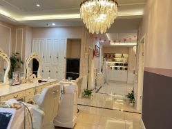 -Bollins波林丝•专研护发中心