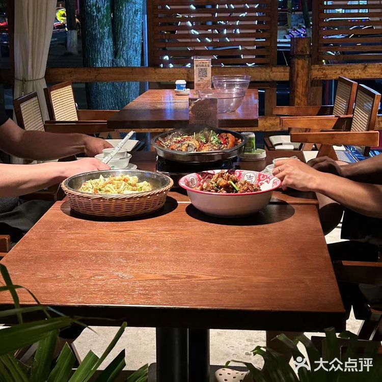 郴州💐庭院餐厅天花板我愿意天天来