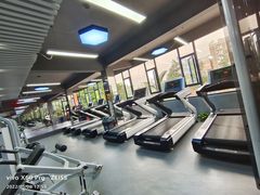 -耀恒健身(南浦地铁店)