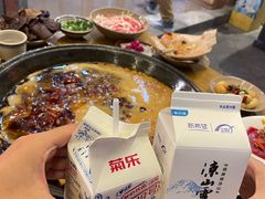 -黄潇洒老火锅(九眼桥宏济巷店)