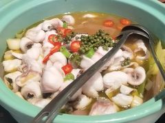 -重庆鸡公煲·青锅花椒鱼(牡丹江路店)