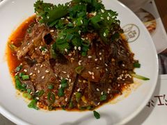 -江渔儿酸菜鱼(奥园广场金发购物中心店)