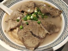 清汤大片牛肉粉-粉吖吖·邵阳米粉(体育西路店)