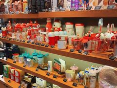 零售区-星巴克(深圳佳宁娜友谊广场店)