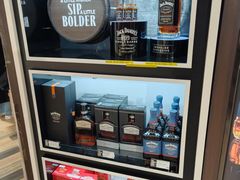 -日上免税店(三径路t3店)