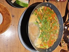 -贵厨酸汤牛肉(花果园国际中心店)