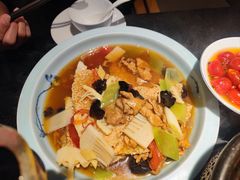 -万重锦·人文川菜馆(骡马市店)