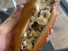 朗姆葡萄乳酪碱水棒-屋裡·Union Bakery(龙江路店)