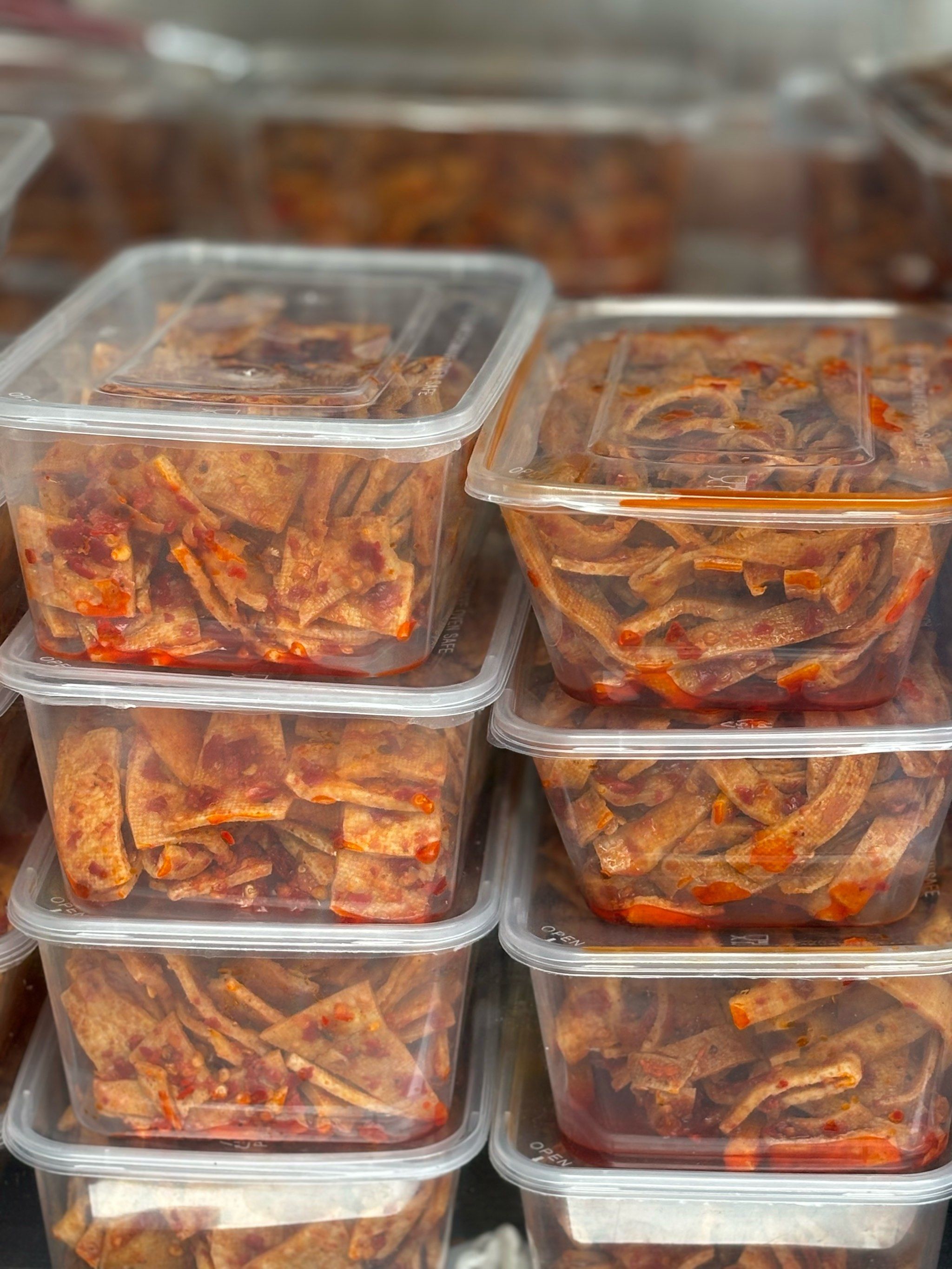 把常德安乡佬麻辣肉当伴手礼带给朋友也不错!