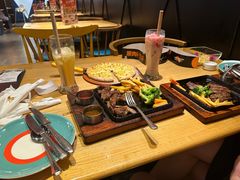 -菲滋意式餐厅(金华银泰城店)