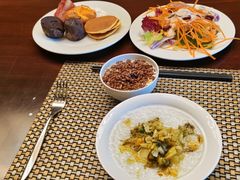 -鲁能希尔顿酒店-全日制餐厅-自助餐
