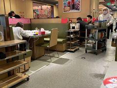 -海底捞火锅(宝龙广场夜宵主题店)