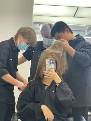 -Fr美发沙龙