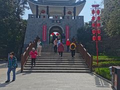 -东山风动石景区