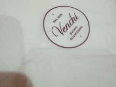 -VENCHI 闻绮(上海佛罗伦萨小镇店)
