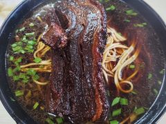 -小龙大肉面馆