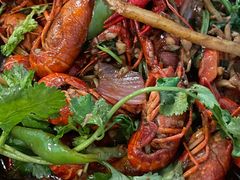 麻辣小龙虾-正宗南铁拉叔沙煲螺·烧烤·秘制靓粥(南铁总店)