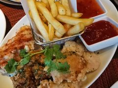 -WOLFGANG PUCK KITCHEN & BAR(迪士尼小镇店)