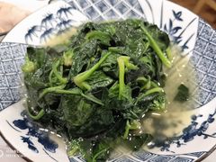 清炒菠菜-小实惠嘉(威海路店)