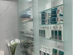 -福奈特洗衣洗鞋(宝山一二八纪念路店)