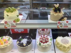 -花花卷卷·鲜食蛋糕(静安久光百货店)