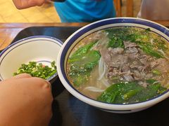 招牌生烫牛肉米线-云阿蛮云南生烫牛肉米线(奉贤路店)