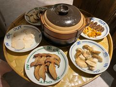 -一坐一忘云南菜(嘉里中心店)