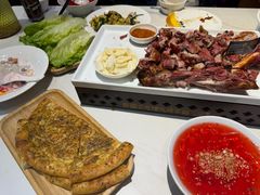 -小河公主秘制烤羊腿(小绿谷店)