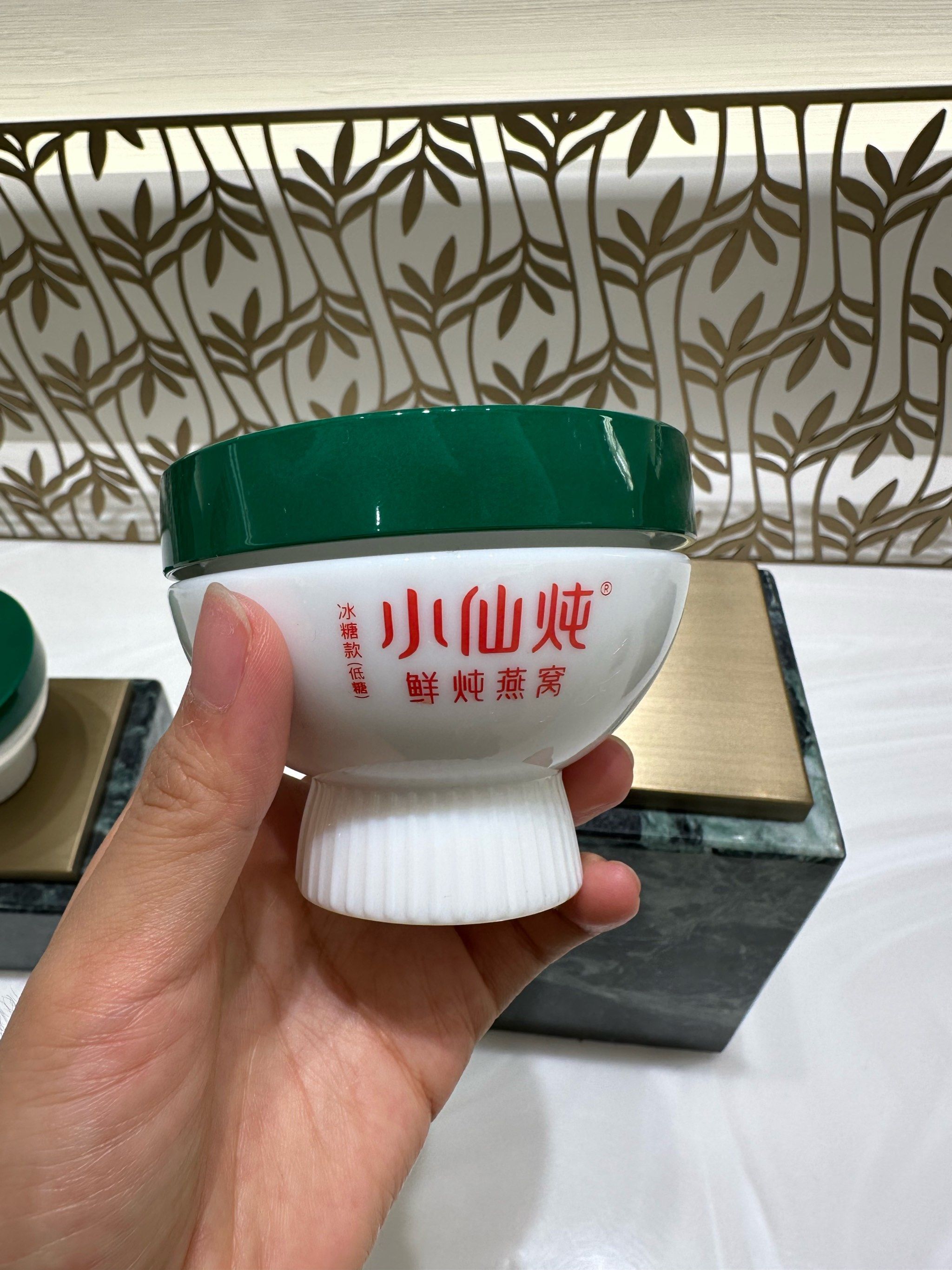 燕窝之王-小鲜炖加里曼之星