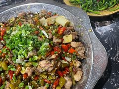 -廖哥泡椒兔(峨眉店)