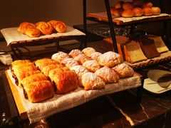 -上海龙之梦万丽酒店