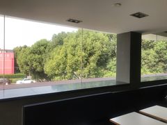 -麦当劳(外高桥DT店)