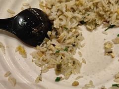 -肥肥虾庄·金牌油焖大虾(汉口城市广场店)