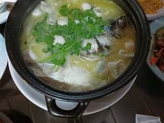 招牌鱼头煲-品渔味湖鲜馆(拈花湾店)