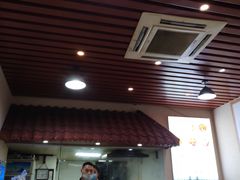-崇州余荞面(落虹桥店)