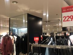 -ZARA(恒隆广场店)