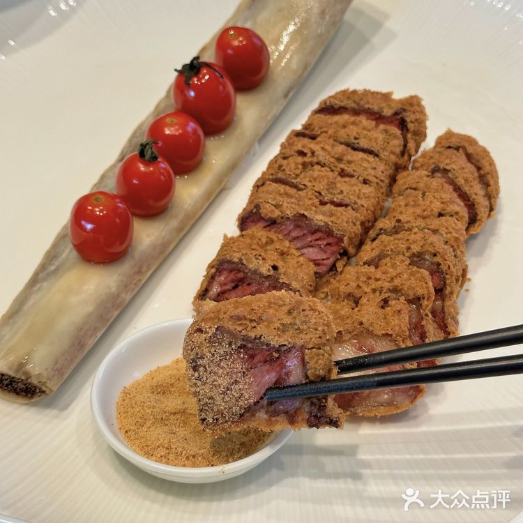 被这家粤菜私厨的环境震撼到了👀