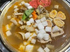 -顶顶汤火牛排火锅·经典铜锅涮肉