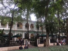 -星巴克臻选(广州沙面店)