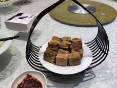 酥皮臭豆腐-绍兴饭店(大宁店)
