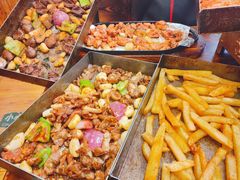 -老东镇啤酒屋海鲜加工·蒸汽海鲜·海鲜烧烤(台东店)