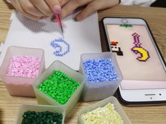 -花栗创意手工馆·小戏拼豆店