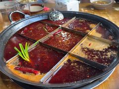 -正南齊北重庆老火锅(光华村直营店)