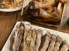 -贯贯吉·清真餐厅(浙江中路店)