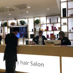 -简法造型·品牌形象店