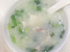 鲜味鱼片粥-银记肠粉店(赤岗店)