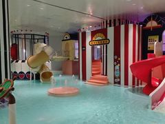 -涨巢·潮玩水疗局