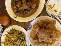 -巧婆婆特色东北菜·铁锅炖