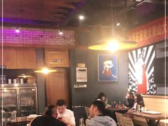 大堂-枪火串烧·东北特色烧烤(罗湖总店)